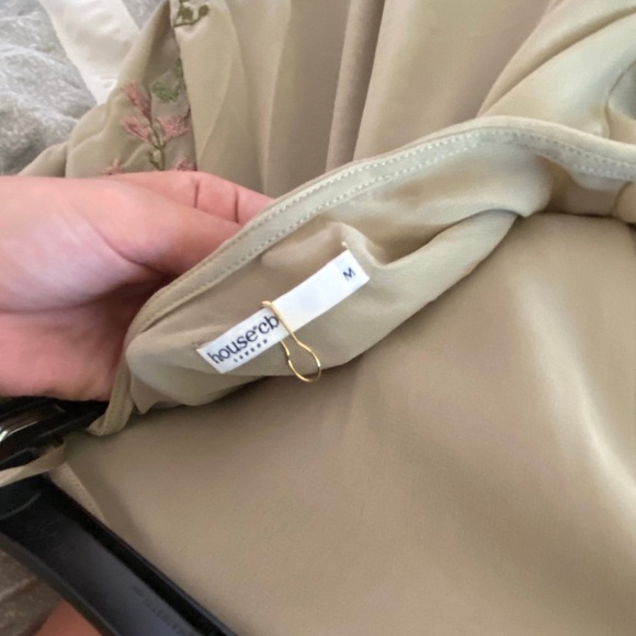 House of CB LAILAH
ARTICHOKE FLORAL MAXI SKIRT - Picture 4 of 4